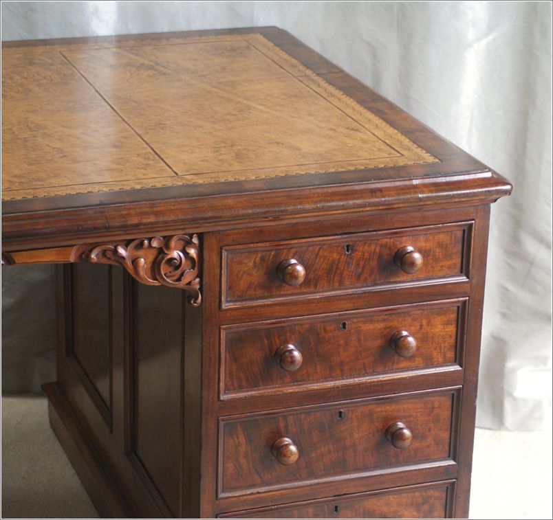 1020 Antique Victorian Mahogany Partners Desk (5)